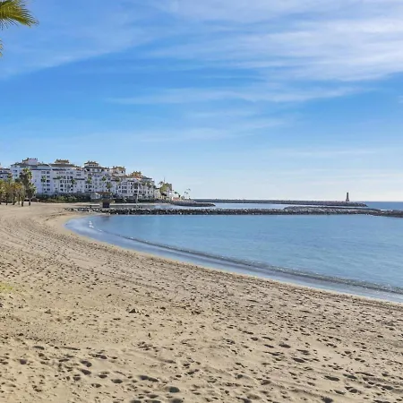 Vista Piscina Y Gran Terraza Ref Cadiz 111 Marbella